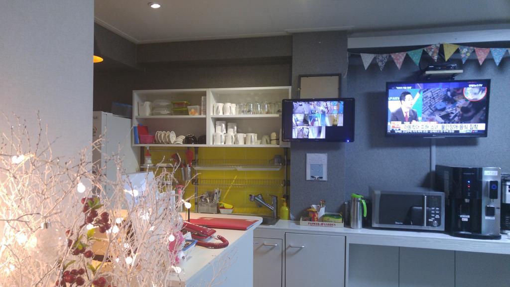 Embassy Guesthouse Itaewon 首爾 外观 照片