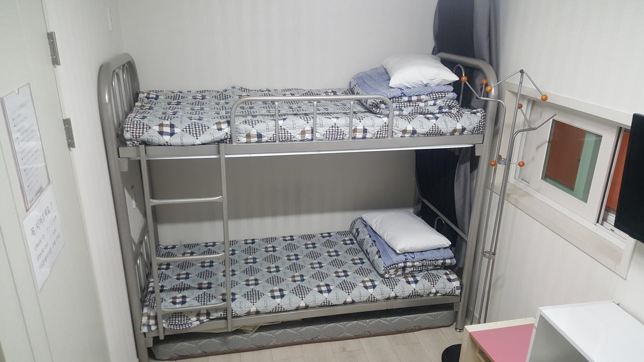 Embassy Guesthouse Itaewon 首爾 外观 照片