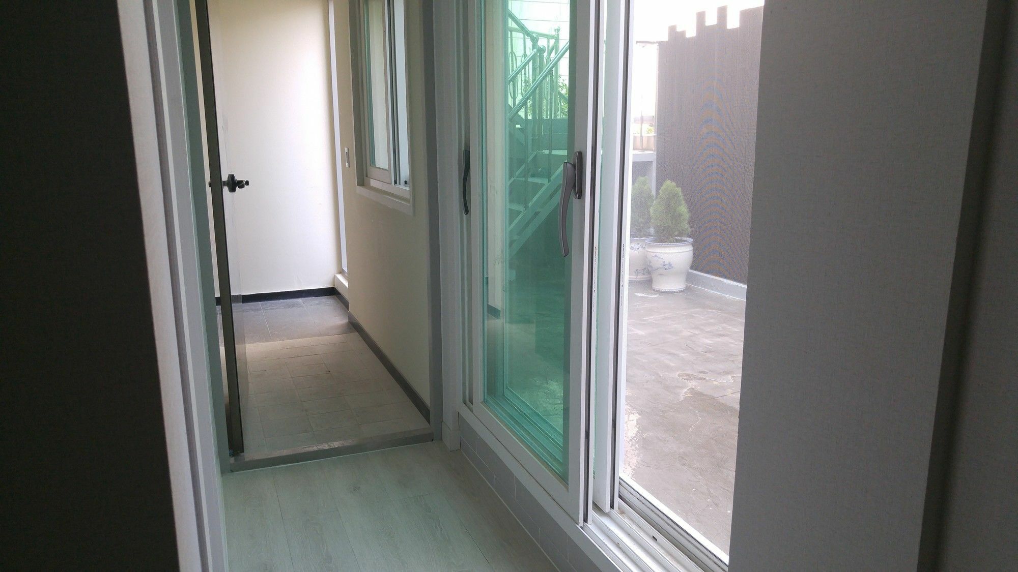 Embassy Guesthouse Itaewon 首爾 外观 照片